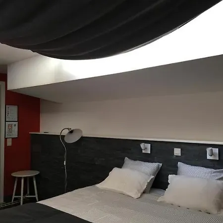 Oda ve Kahvaltı Logies De Kaai